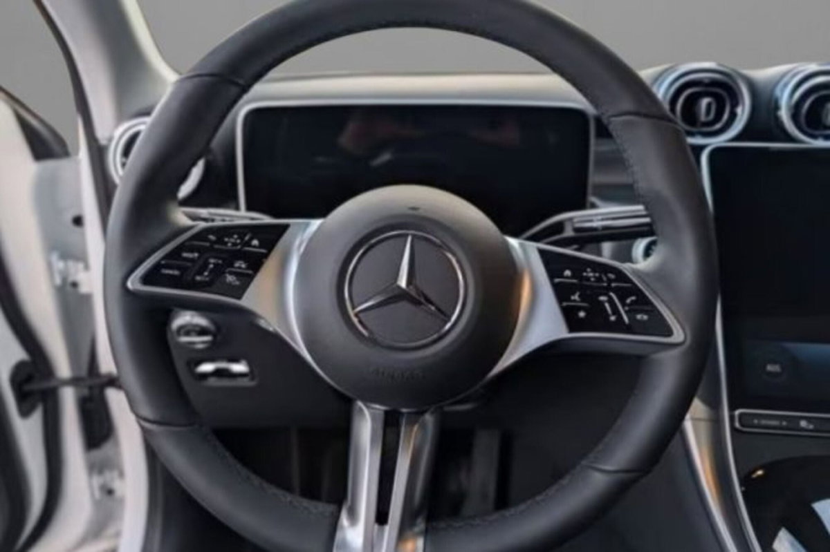 Mercedes-Benz GLC 220 d 4Matic Mild Hybrid AMG Advanced Plus (5)