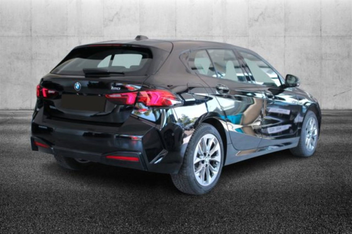 BMW Serie 1 120 48V auto (3)
