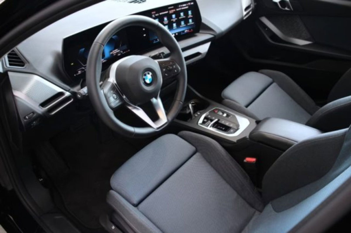 BMW Serie 1 120 48V auto (5)