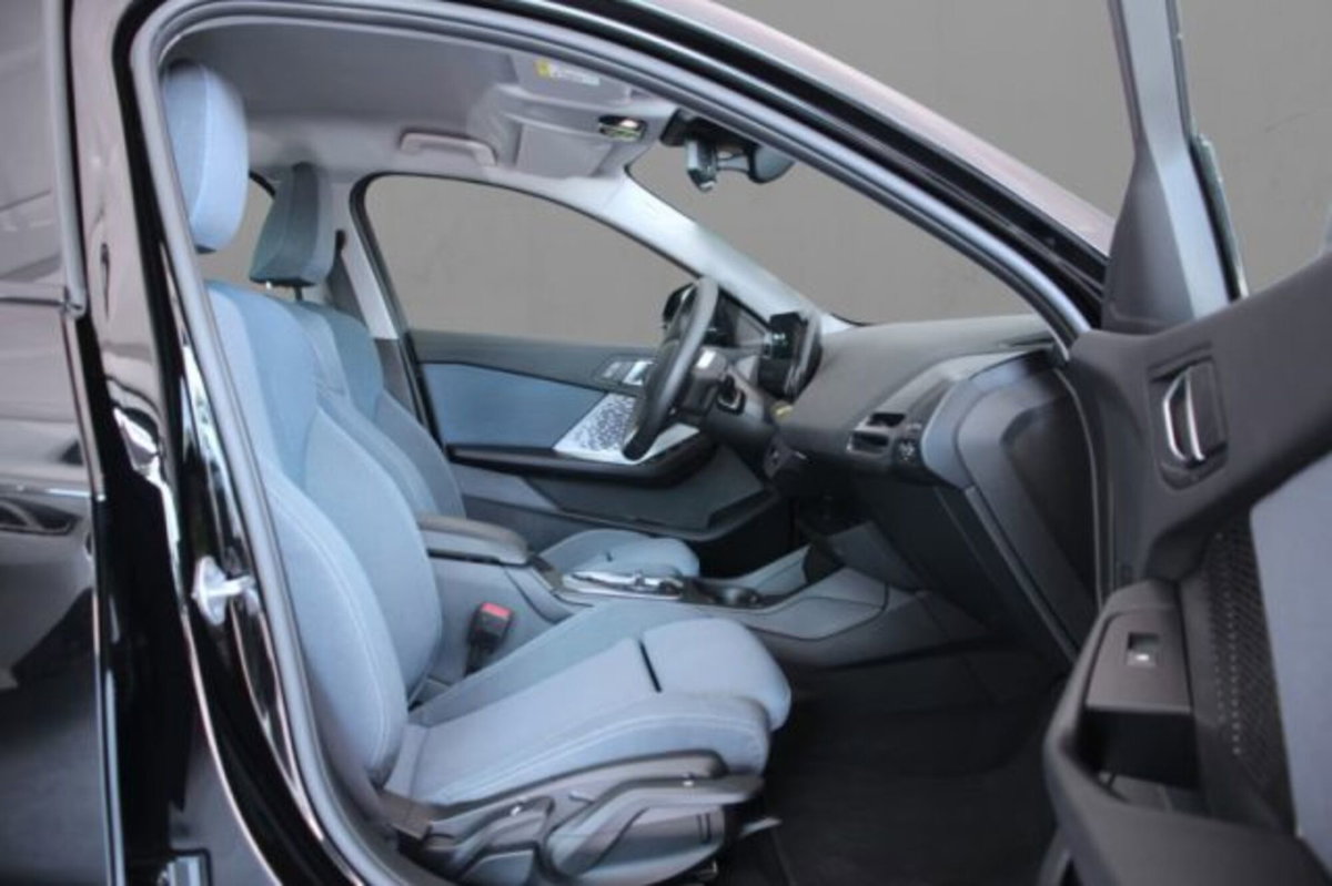 BMW Serie 1 120 48V auto (6)