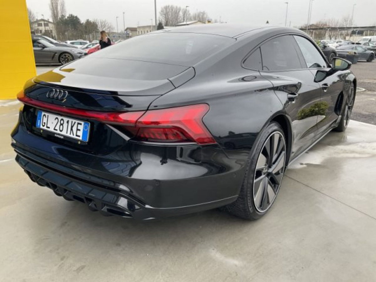 Audi e-Tron GT e-tron GT quattro (4)