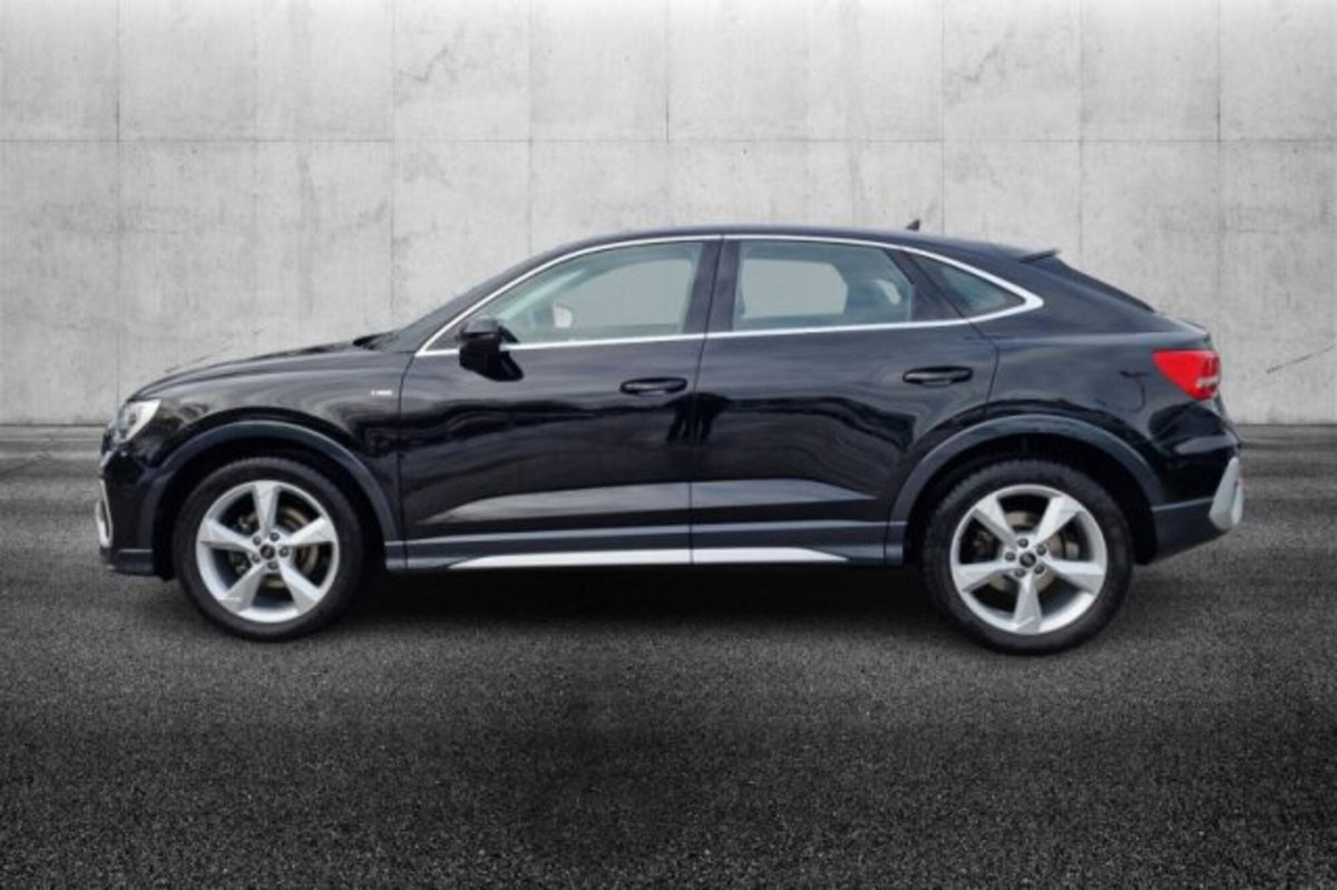 Audi Q3 Sportback 35 TDI quattro S tronic S line edition (3)