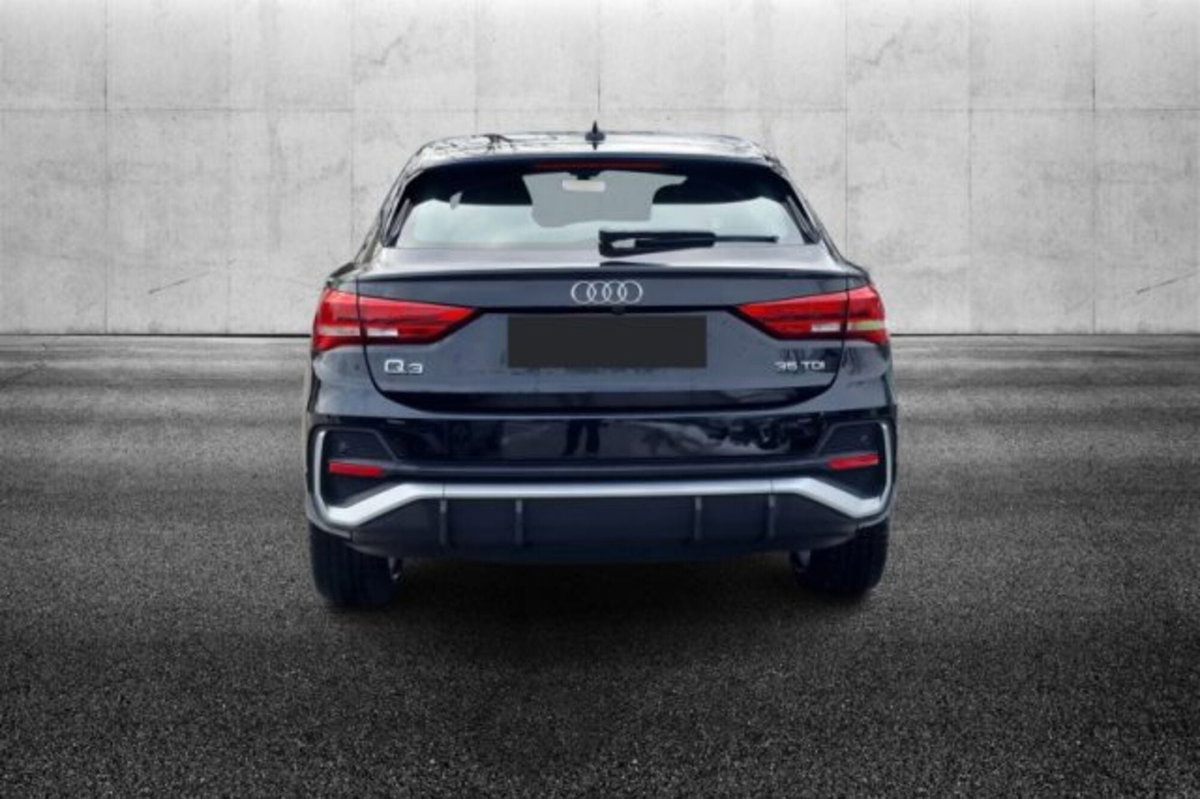 Audi Q3 Sportback 35 TDI quattro S tronic S line edition (5)