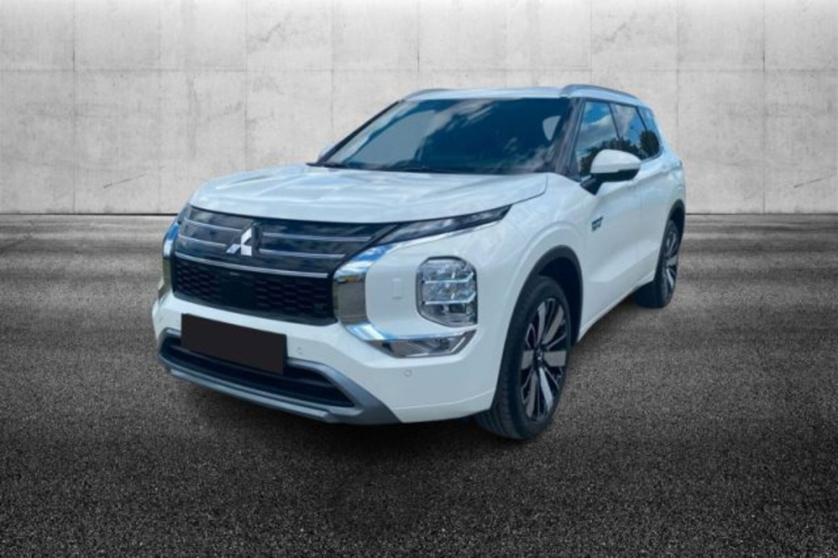 Mitsubishi Outlander 2.4 MIVEC 4WD PHEV Intense