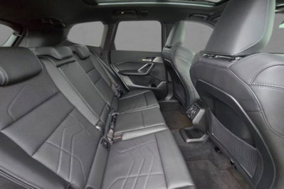 BMW X1 sDrive 18i Msport (8)