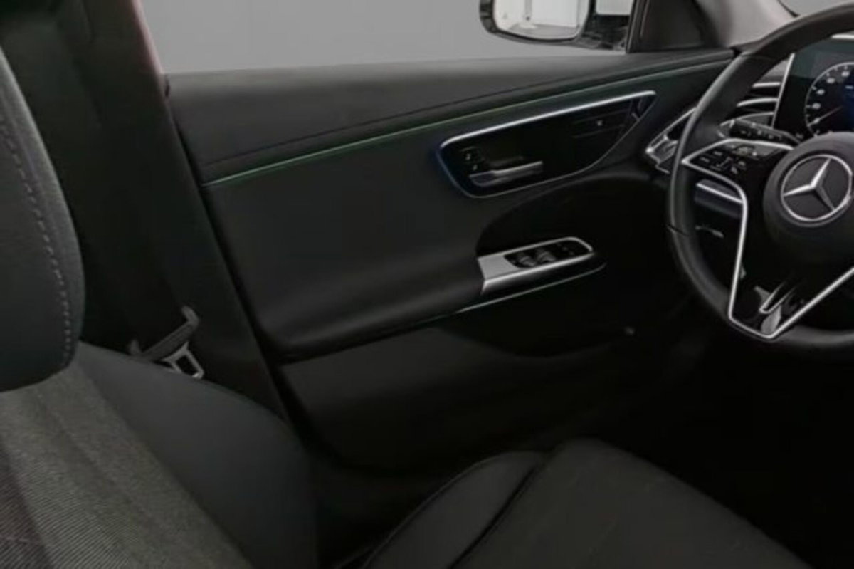 Mercedes-Benz Classe E Station Wagon 220 d AMG Line Advanced auto (6)
