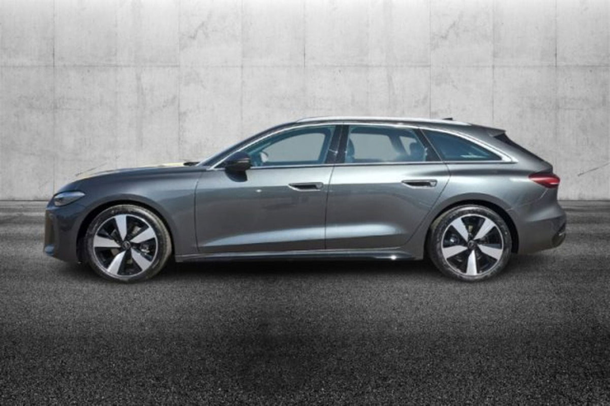 Audi A5 Avant 2.0 tfsi S line edition 150cv s-tronic (3)