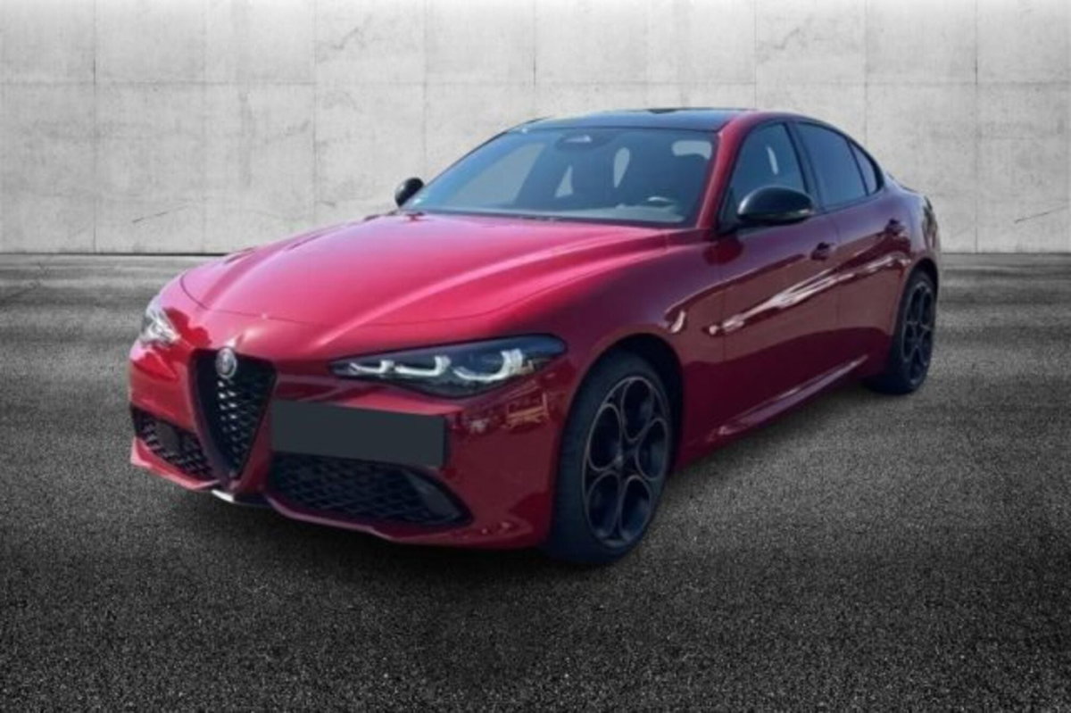 Alfa Romeo Giulia 2.0 Turbo 280 CV AT8 AWD Q4 Estrema