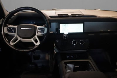 Land Rover Defender 110 3.0d i6 mhev X-Dynamic SE awd 250cv auto (4)