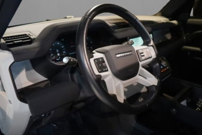 Land Rover Defender 110 3.0d i6 mhev X-Dynamic SE awd 250cv auto (5)