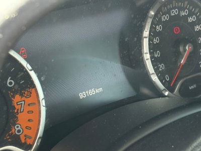 Jeep Renegade 1.4 MultiAir Limited (6)
