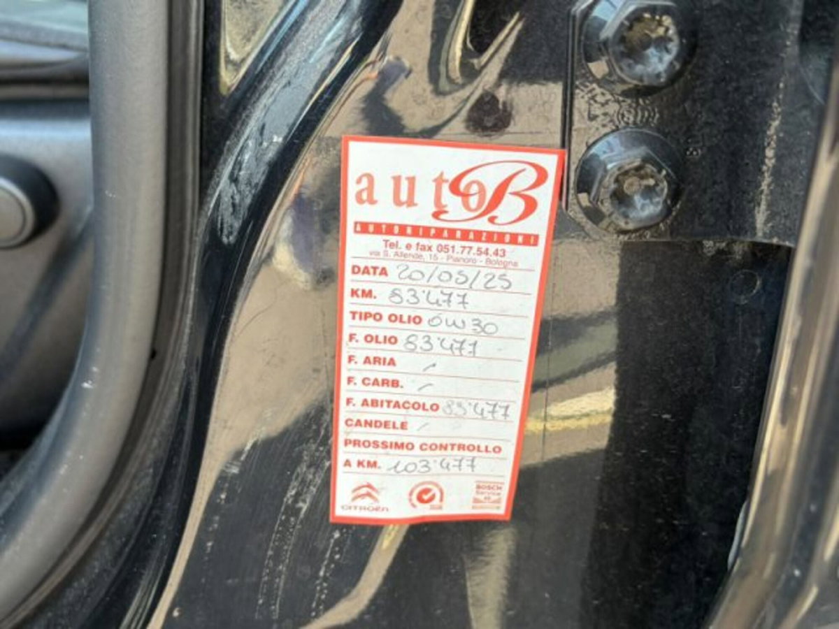 Jeep Renegade 1.4 MultiAir Limited (8)