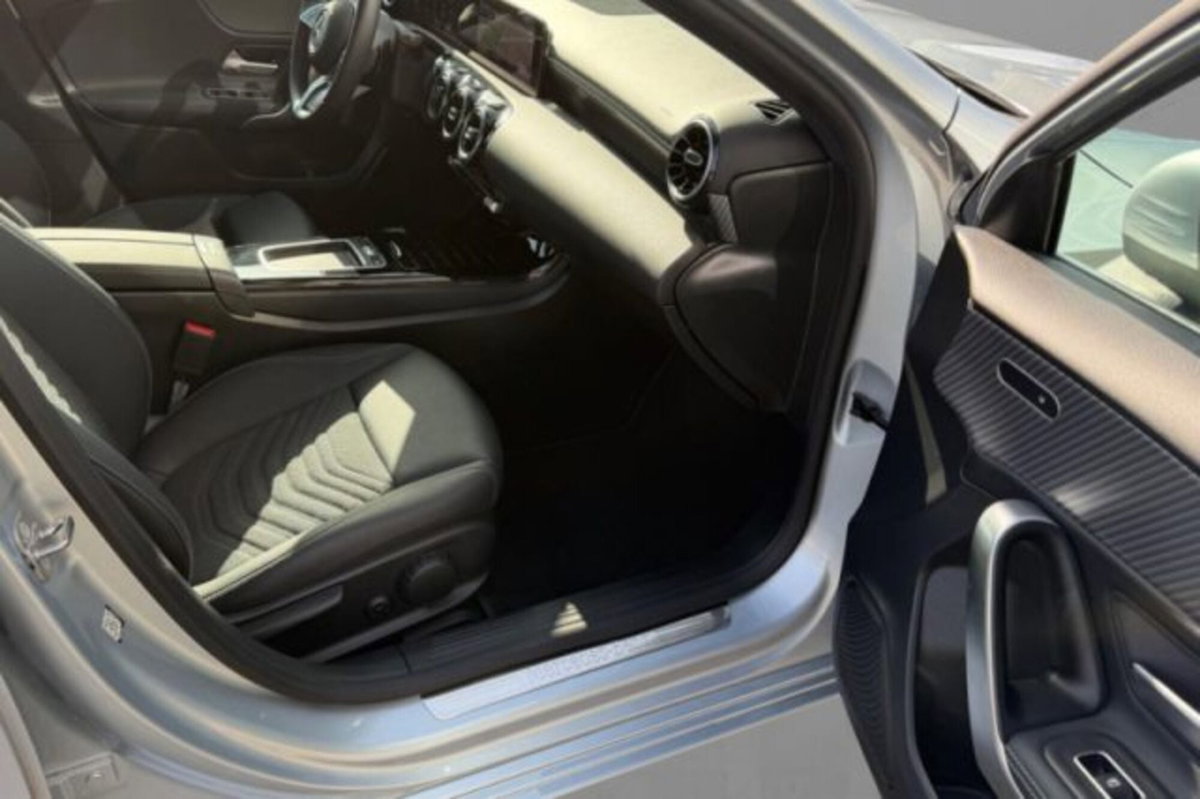 Mercedes-Benz Classe A 180 d Progressive Advanced Plus auto (7)
