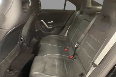 Mercedes-Benz CLA 200 d Automatic Premium (7)
