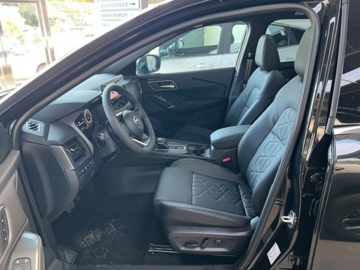 Nissan Qashqai 1.3 mhev Tekna 2wd 158cv (10)