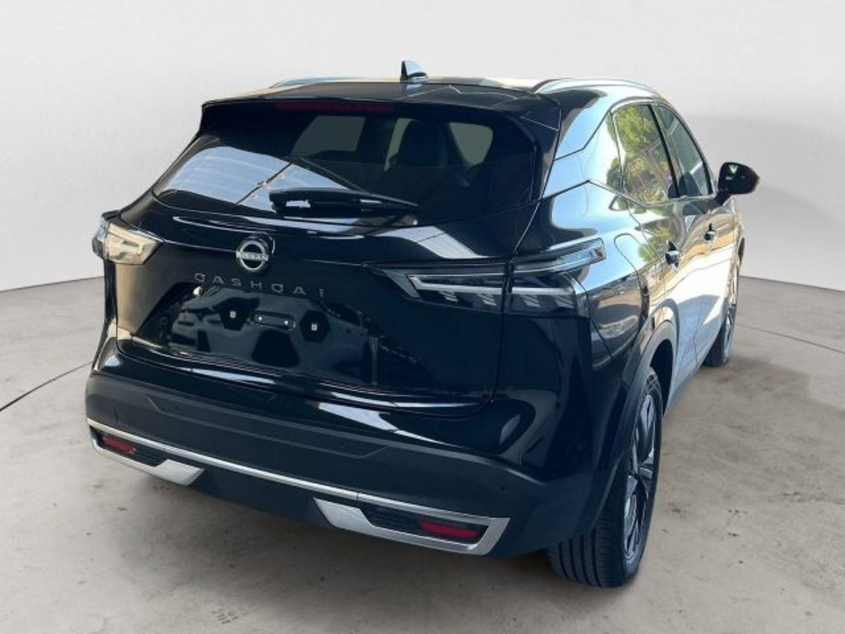 Nissan Qashqai 1.3 mhev Tekna 2wd 158cv (5)