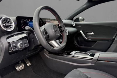 Mercedes-Benz Classe A 250 AMG Line Premium Plus 4matic auto (7)