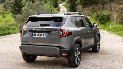 Dacia Duster 1.8 hybrid Expression 155cv auto (5)