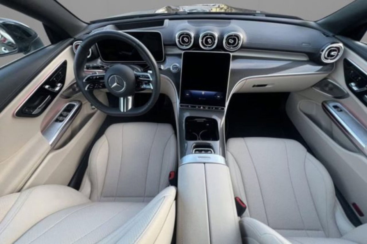 Mercedes-Benz CLE Cabrio 300 AMG Line Premium Plus 4matic auto (6)