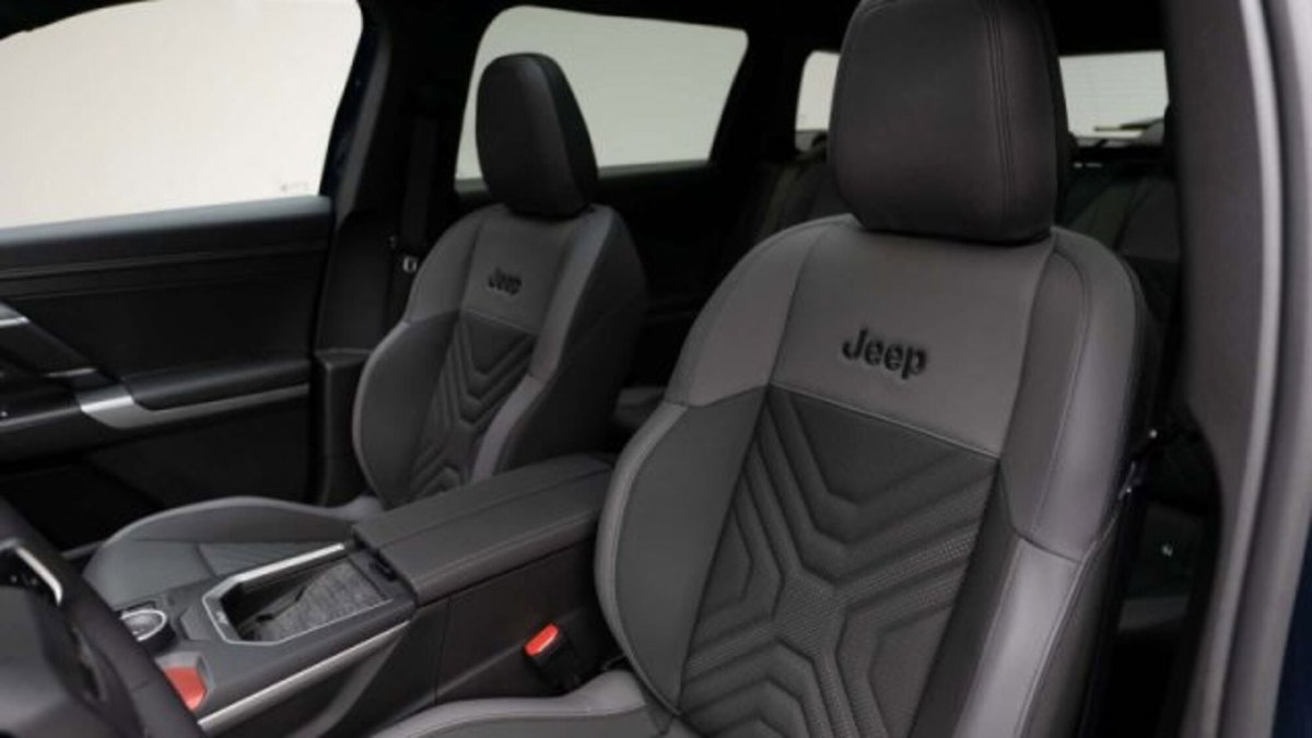 Jeep Compass 1.2 turbo 48V e-hybrid Altitude fwd 145cv edct6 (8)