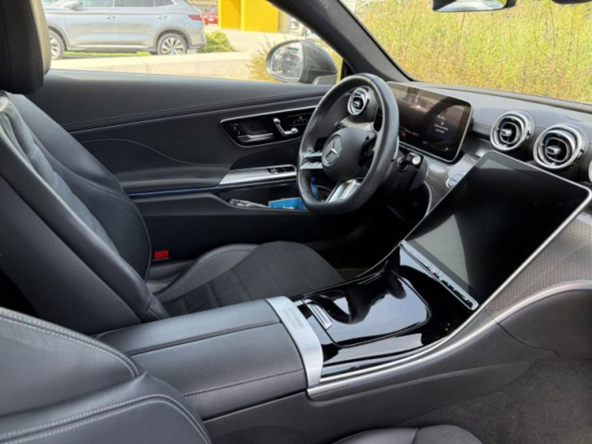 Mercedes-Benz CLE Coupé 220 d AMG Line Advanced Lifestyle Edition auto (5)
