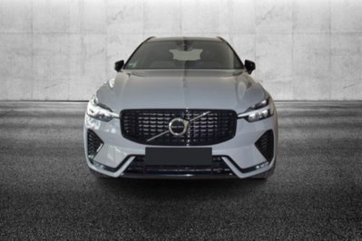 Volvo XC60 B4 automatico Plus Dark (4)