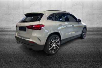 Mercedes-Benz GLA SUV 200 d AMG Line Premium Plus 4matic auto (3)