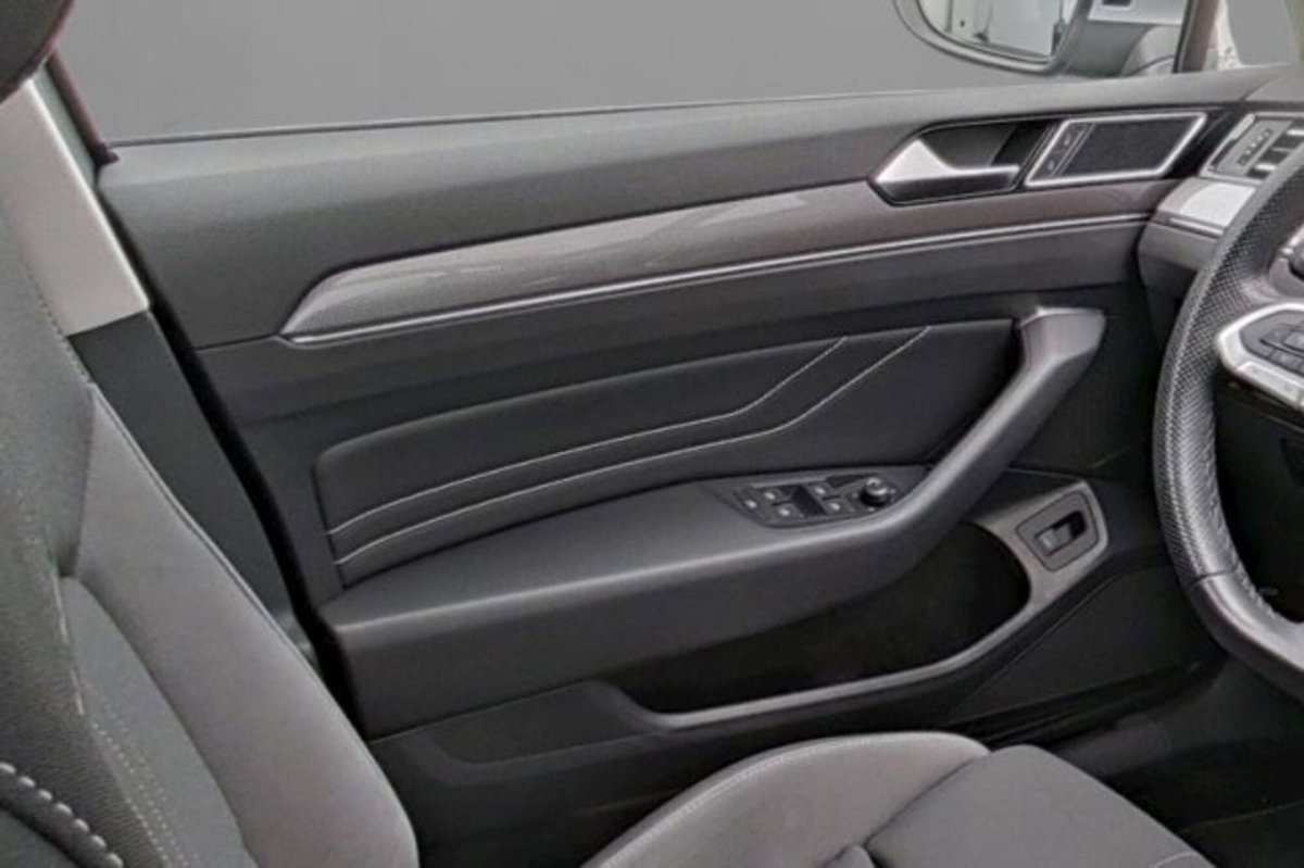Volkswagen Passat Variant Alltrack 2.0 TDI 200 CV 4MOTION DSG (8)