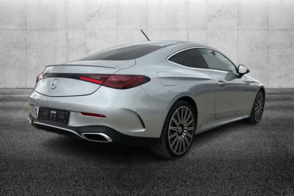 Mercedes-Benz CLE Coupé 200 AMG Line Premium auto (2)