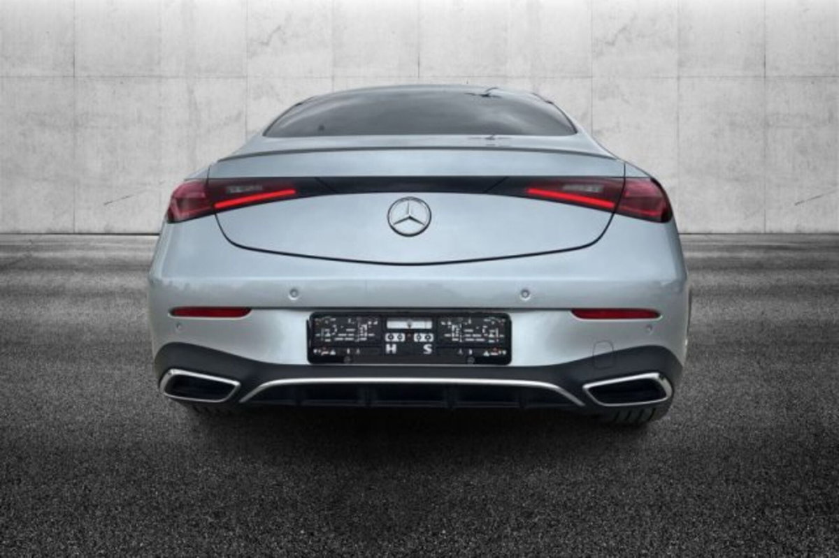 Mercedes-Benz CLE Coupé 200 AMG Line Premium auto (5)