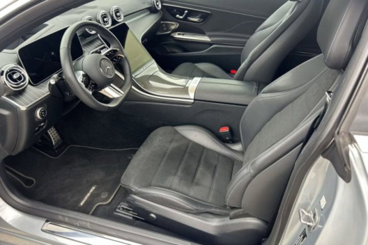 Mercedes-Benz CLE Coupé 200 AMG Line Premium auto (7)