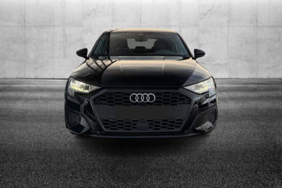 Audi A3 Sportback 30 TDI S tronic Business (4)