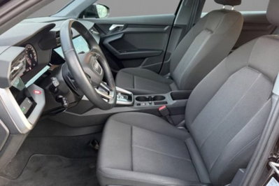 Audi A3 Sportback 30 TDI S tronic Business (6)