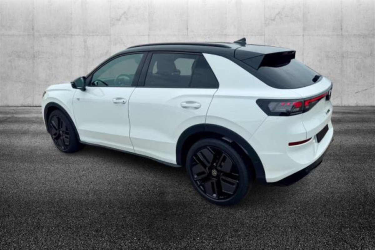 Volkswagen T-Roc 1.5 etsi R-Line 150cv dsg (4)