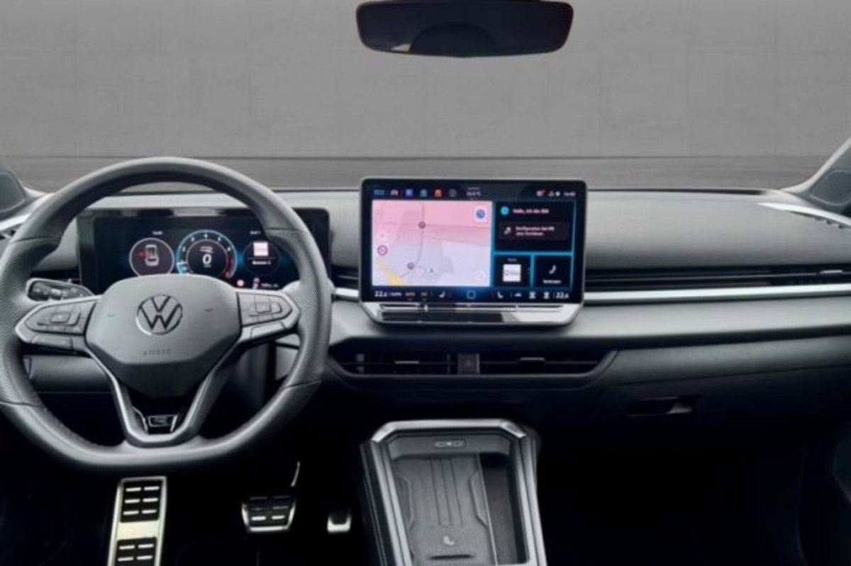 Volkswagen T-Roc 1.5 etsi R-Line 150cv dsg (5)