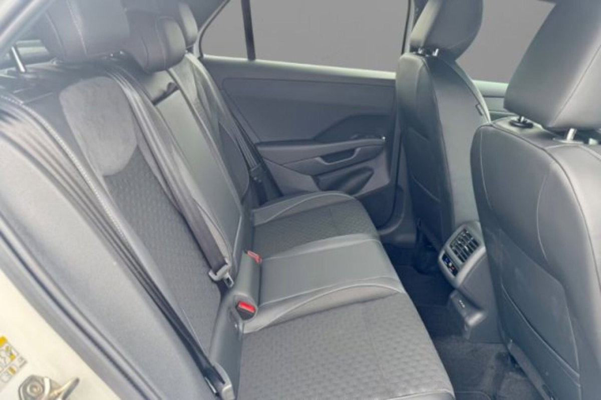 Volkswagen T-Roc 1.5 etsi R-Line 150cv dsg (7)