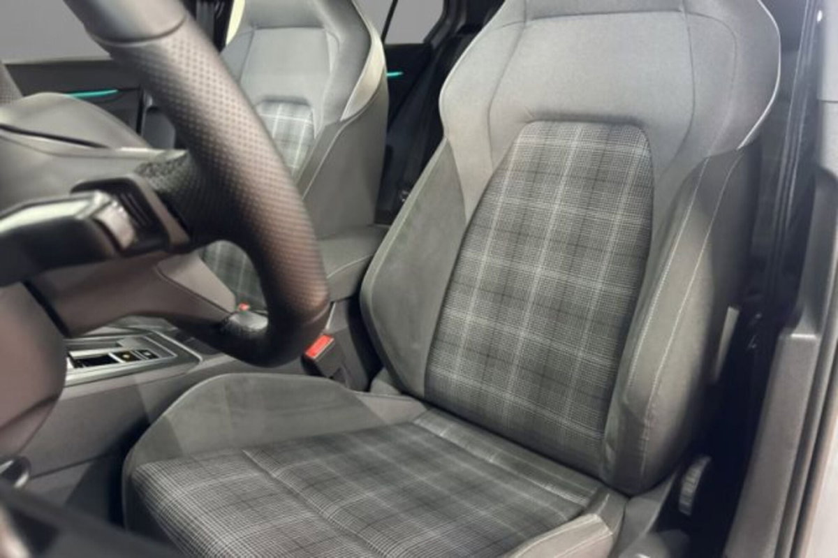 Volkswagen Golf 2.0 TDI GTD DSG (7)