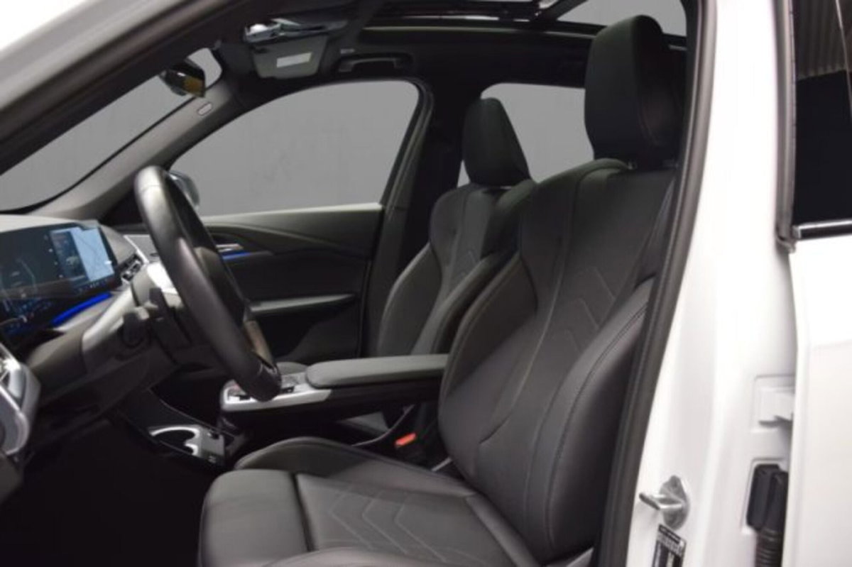 BMW X1 sDrive 18i Msport (6)