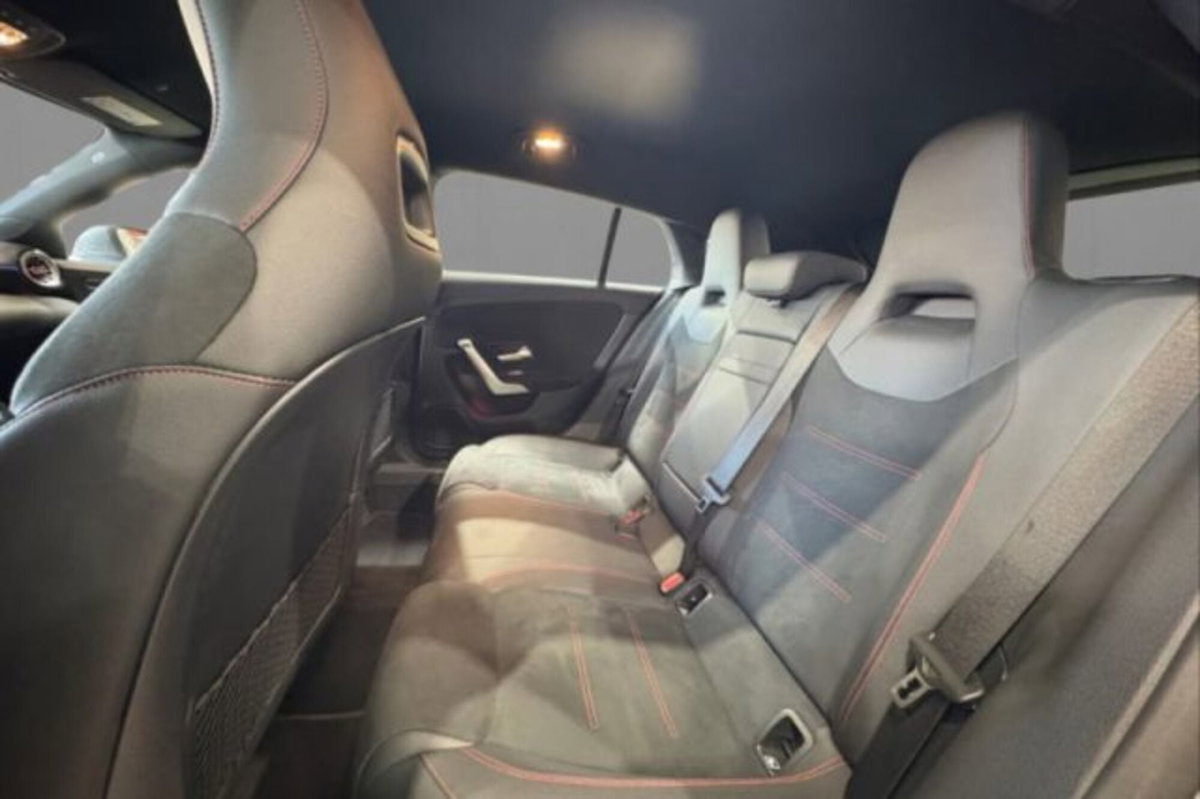 Mercedes-Benz CLA Shooting Brake 180 AMG Line Advanced Plus auto (8)