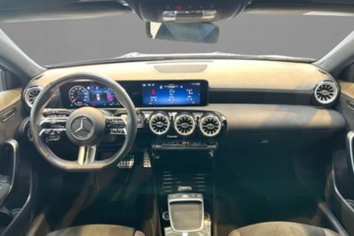 Mercedes-Benz Classe A 200 d AMG Line Premium Plus auto (3)