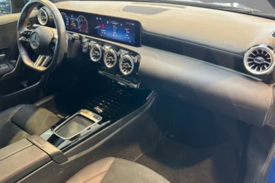Mercedes-Benz Classe A 200 d AMG Line Premium Plus auto (4)