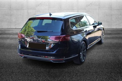 Volkswagen Passat Variant 2.0 TDI SCR 200 CV 4MOTION DSG Executive (3)