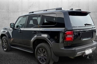 Toyota Land Cruiser 2.8 d-4d Lounge awd auto (3)