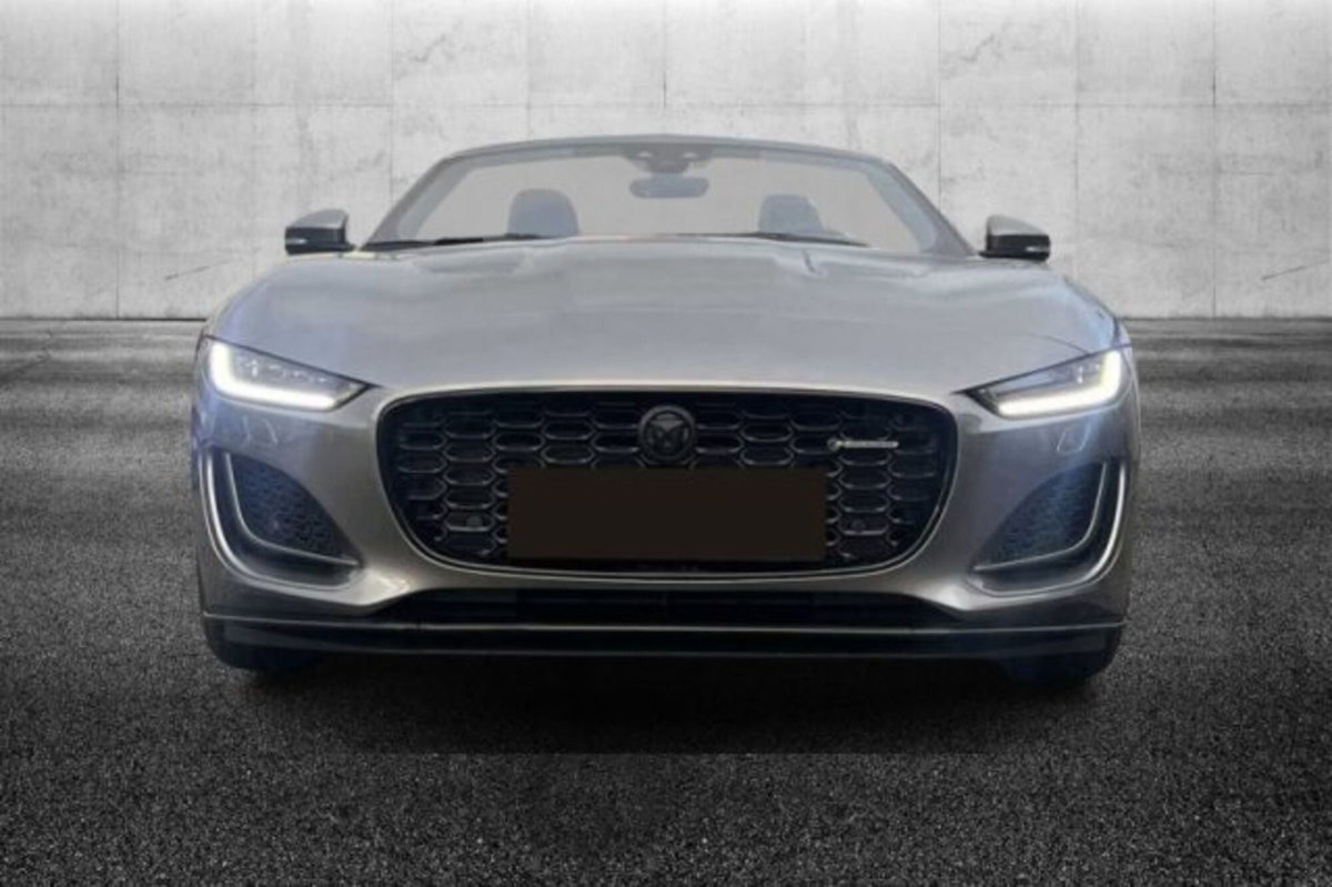 Jaguar F-Type Coupé 2.0 aut. Coupé R-Dynamic Black (4)