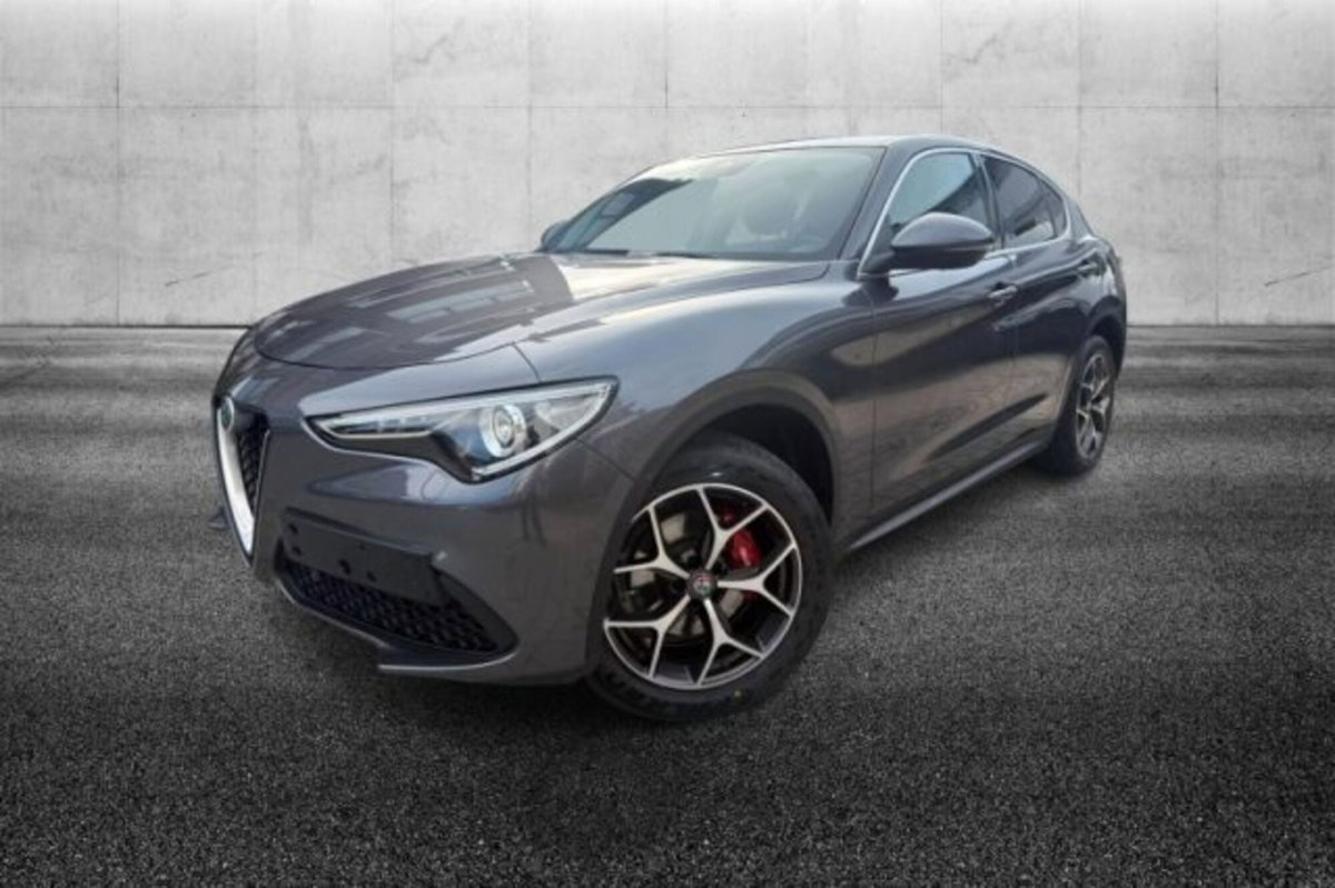 Alfa Romeo Stelvio Stelvio 2.0 Turbo 200 CV AT8 Q4 Super Business