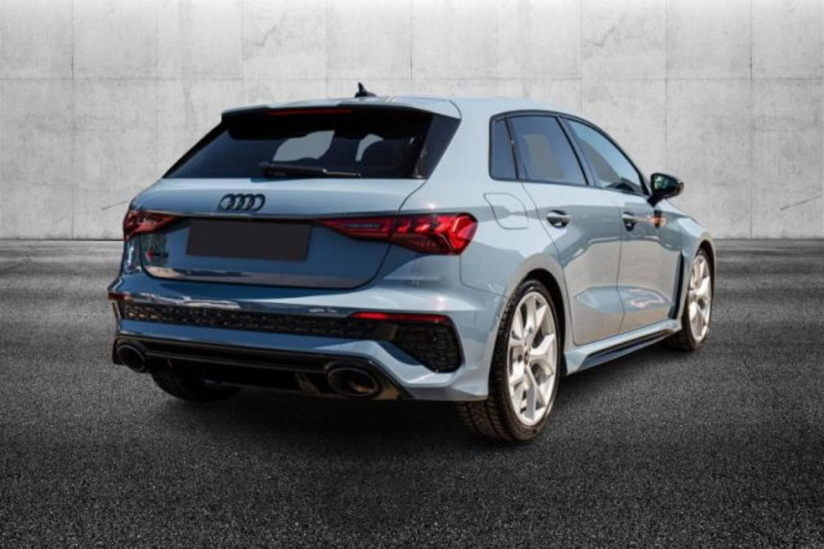 Audi RS 3 Sportback 3 TFSI quattro S tronic (3)