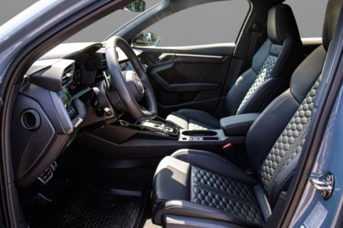 Audi RS 3 Sportback 3 TFSI quattro S tronic (7)