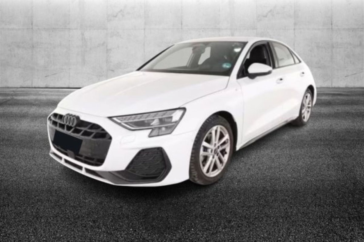 Audi A3 Sedan 35 TFSI S tronic S line edition