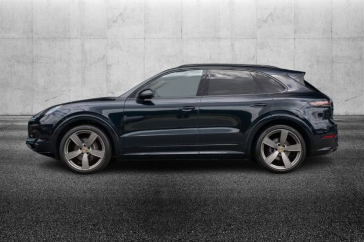 Porsche Cayenne 3.0 V6 Platinum Edition (3)