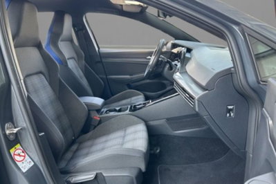 Volkswagen Golf 1.4 GTE DSG Plug-In Hybrid (6)